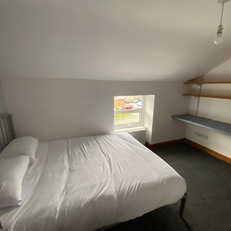Room In A Shared House Bangor  Exterior photo